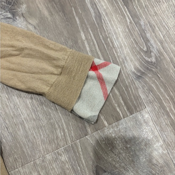 💥 Burberry - Picture 5 of 5